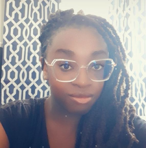 Meet your Posher, Ashley - Picture 1 of 1